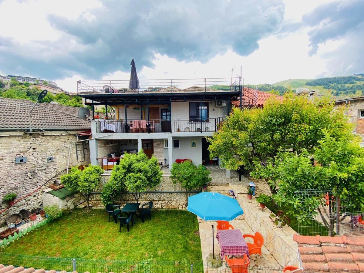 "Mani Guest House" Gjirokaster Ngoại thất bức ảnh